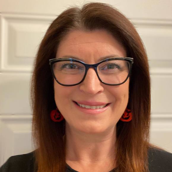 Meet your Posher, Joanne - Picture 1 of 1